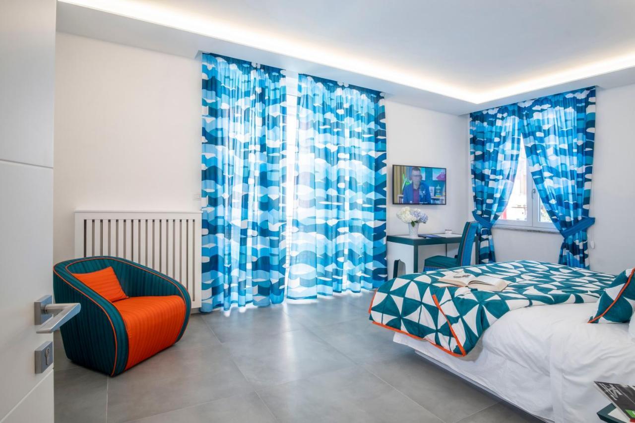 קסטלמרה די סטביה Yourhome - Unica Luxury Apartment מראה חיצוני תמונה